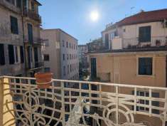 Foto Appartamento in vendita a Savona