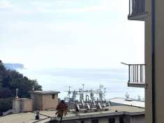 Foto Appartamento in vendita a Savona