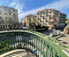 Foto Appartamento in vendita a Savona