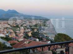 Foto Appartamento in vendita a Scalea