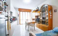 Foto Appartamento in vendita a Senago