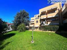 Foto Appartamento in vendita a Seravezza
