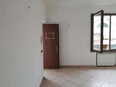 Foto Appartamento in vendita a Seregno - 2 locali 70mq