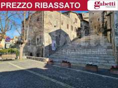 Foto Appartamento in vendita a Sermoneta