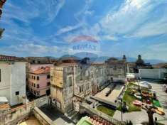 Foto Appartamento in vendita a Sessa Aurunca - 6 locali 90mq