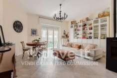 Foto Appartamento in vendita a Sesto Calende