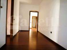 Foto Appartamento in vendita a Sesto Calende