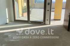 Foto Appartamento in vendita a Sesto Calende