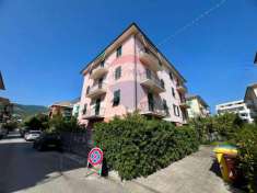 Foto Appartamento in vendita a Sestri Levante