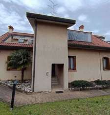 Foto Appartamento in Vendita a Seveso Corso Isonzo