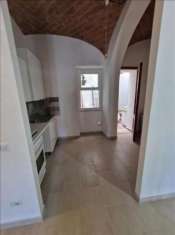 Foto Appartamento in vendita a Siena 85 mq  Rif: 1352342