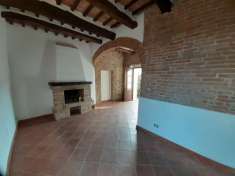 Foto Appartamento in vendita a Siena