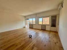 Foto Appartamento in vendita a Siena