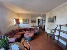 Foto Appartamento in vendita a Siena