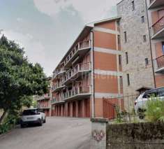 Foto Appartamento in Vendita a Siena Via Uberto Benvoglienti,  1
