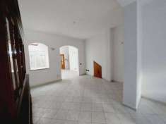 Foto Appartamento in vendita a Siniscola - 7 locali 130mq