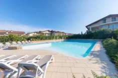 Foto Appartamento in vendita a Sirmione