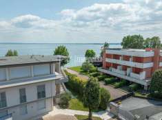 Foto Appartamento in vendita a Sirmione