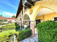 Foto Appartamento in Vendita a Sirmione