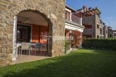 Foto Appartamento in vendita a Sirmione