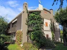 Foto Appartamento in vendita a Sirmione