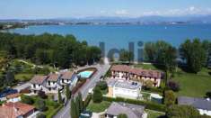Foto Appartamento in Vendita a Sirmione Lugana