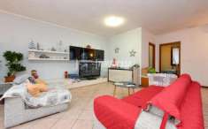 Foto Appartamento in vendita a Soiano Del Lago