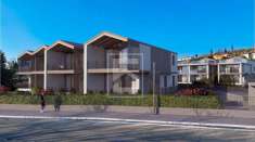 Foto Appartamento in vendita a Soiano Del Lago