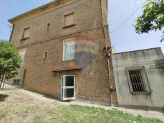 Foto Appartamento in vendita a Spezzano Albanese