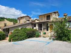 Foto Appartamento in vendita a Spoleto