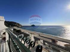 Foto Appartamento in vendita a Spotorno