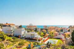 Foto Appartamento in vendita a Spotorno