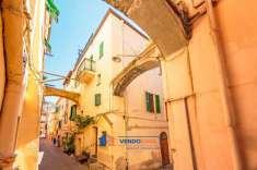 Foto Appartamento in vendita a Taggia