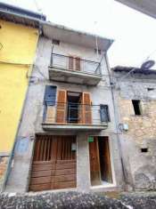 Foto Appartamento in vendita a Tagliacozzo