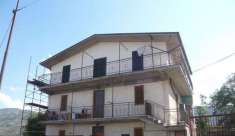 Foto Appartamento in vendita a Tagliacozzo