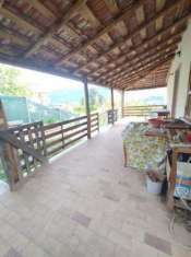 Foto Appartamento in vendita a Tagliacozzo
