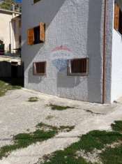 Foto Appartamento in vendita a Tagliacozzo