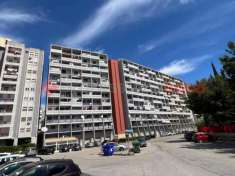 Foto Appartamento in vendita a Taranto - 4 locali 115mq