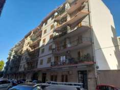 Foto Appartamento in vendita a Taranto - 4 locali 140mq