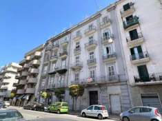 Foto Appartamento in vendita a Taranto - 4 locali 149mq
