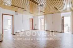 Foto Appartamento in vendita a Taranto - 4 locali 158mq