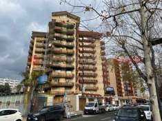 Foto Appartamento in vendita a Taranto