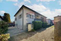 Foto Appartamento in vendita a Tavazzano Con Villavesco