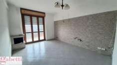 Foto Appartamento in vendita a Teano - 3 locali 70mq