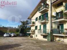 Foto Appartamento in vendita a Teano