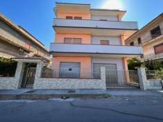 Foto Appartamento in vendita a Terme Vigliatore - 5 locali 140mq