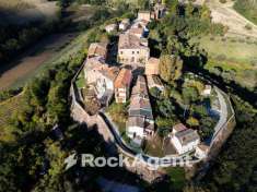 Foto Appartamento in vendita a Terre Roveresche