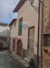 Foto Appartamento in vendita a Tione Degli Abruzzi