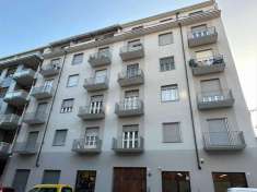 Foto Appartamento in Vendita a Torino Via Felizzano