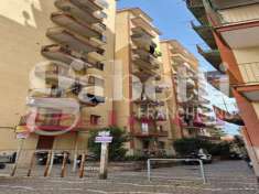 Foto Appartamento in vendita a Torre Annunziata - 3 locali 90mq